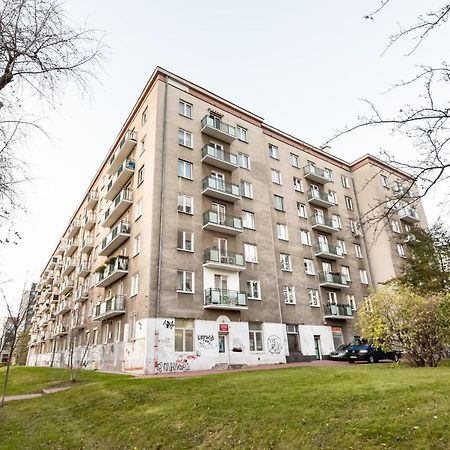 Ochota Sunny Apartment ワルシャワ エクステリア 写真
