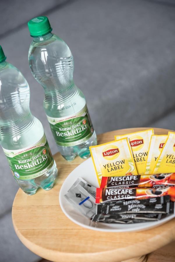 Ochota Sunny Apartment ワルシャワ エクステリア 写真